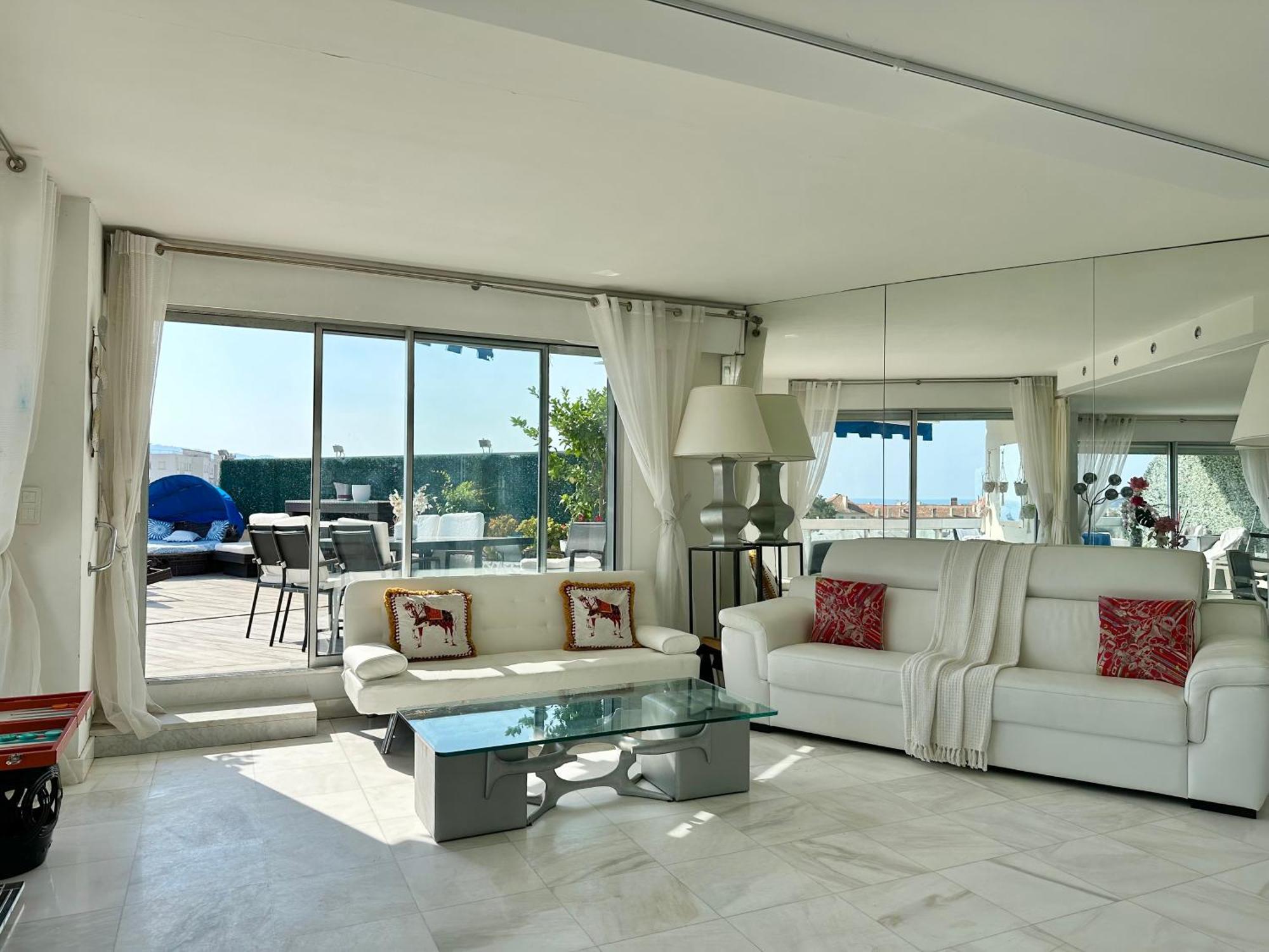 Cannes Croisette Sea & Sky Exterior photo